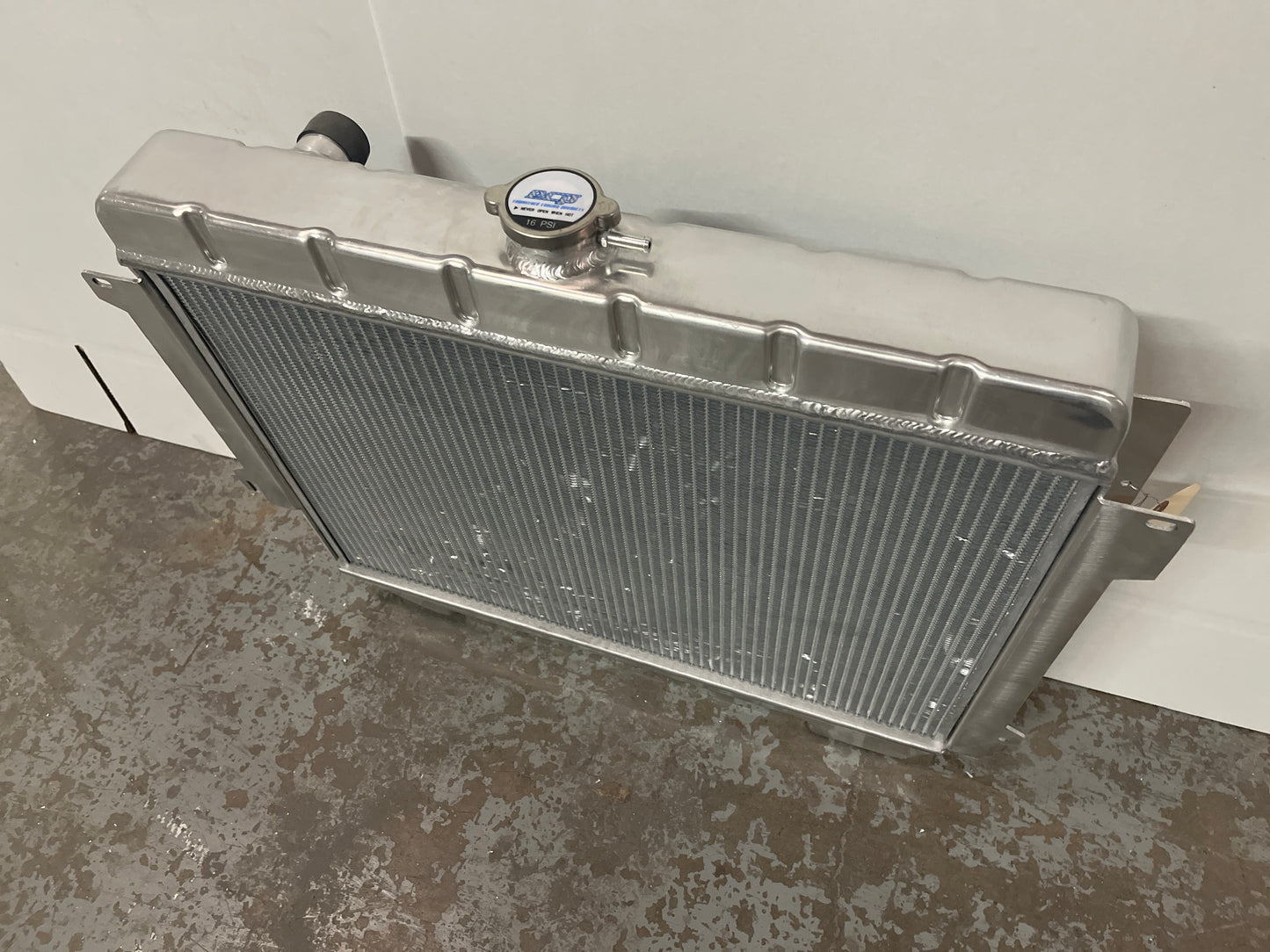 ECP 26" Aluminum Big Block Radiator - Big Cooling Tubes - SCRATCH AND DENT