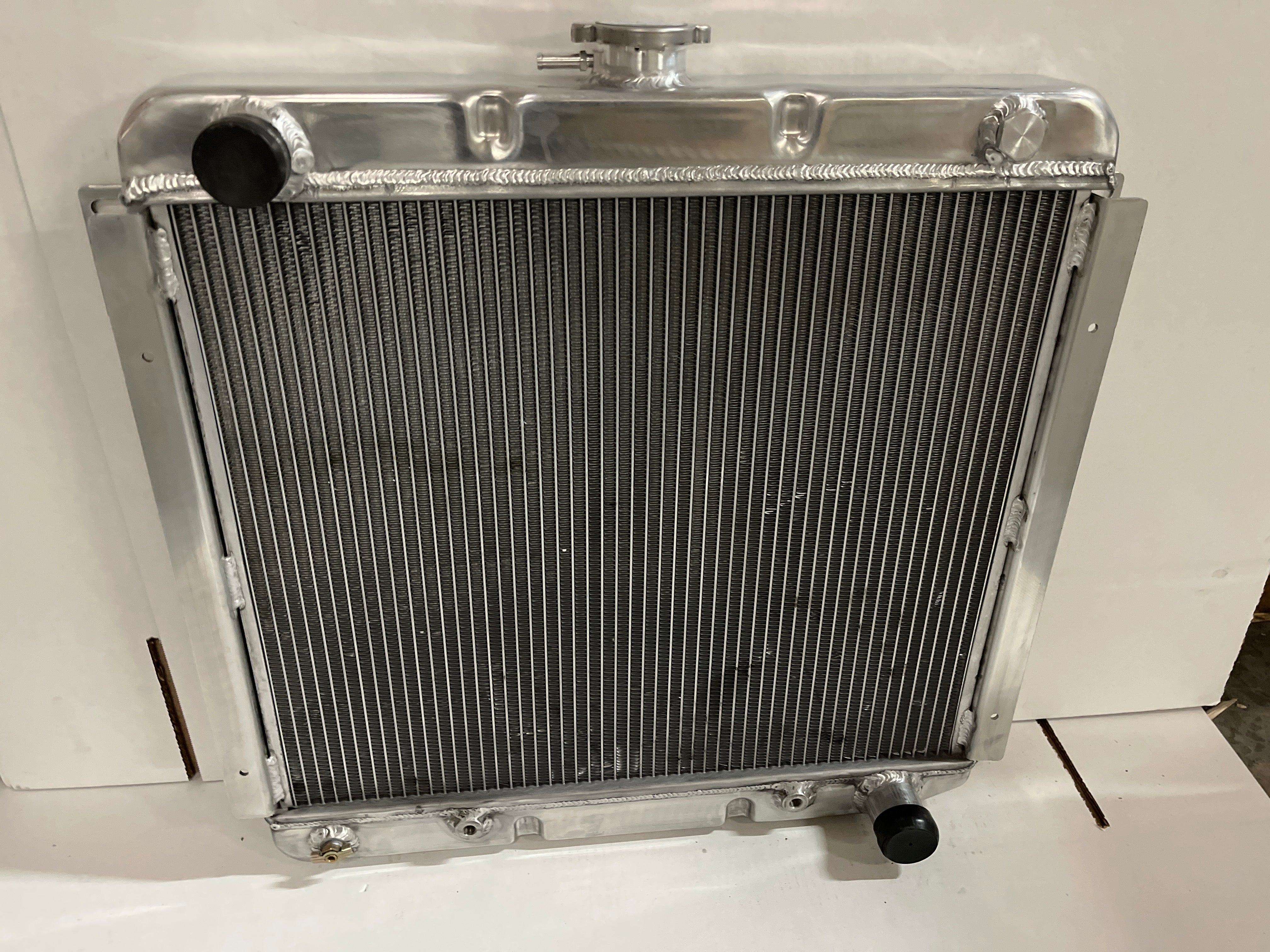 Scratch And Dent – Engineered Coooling Products